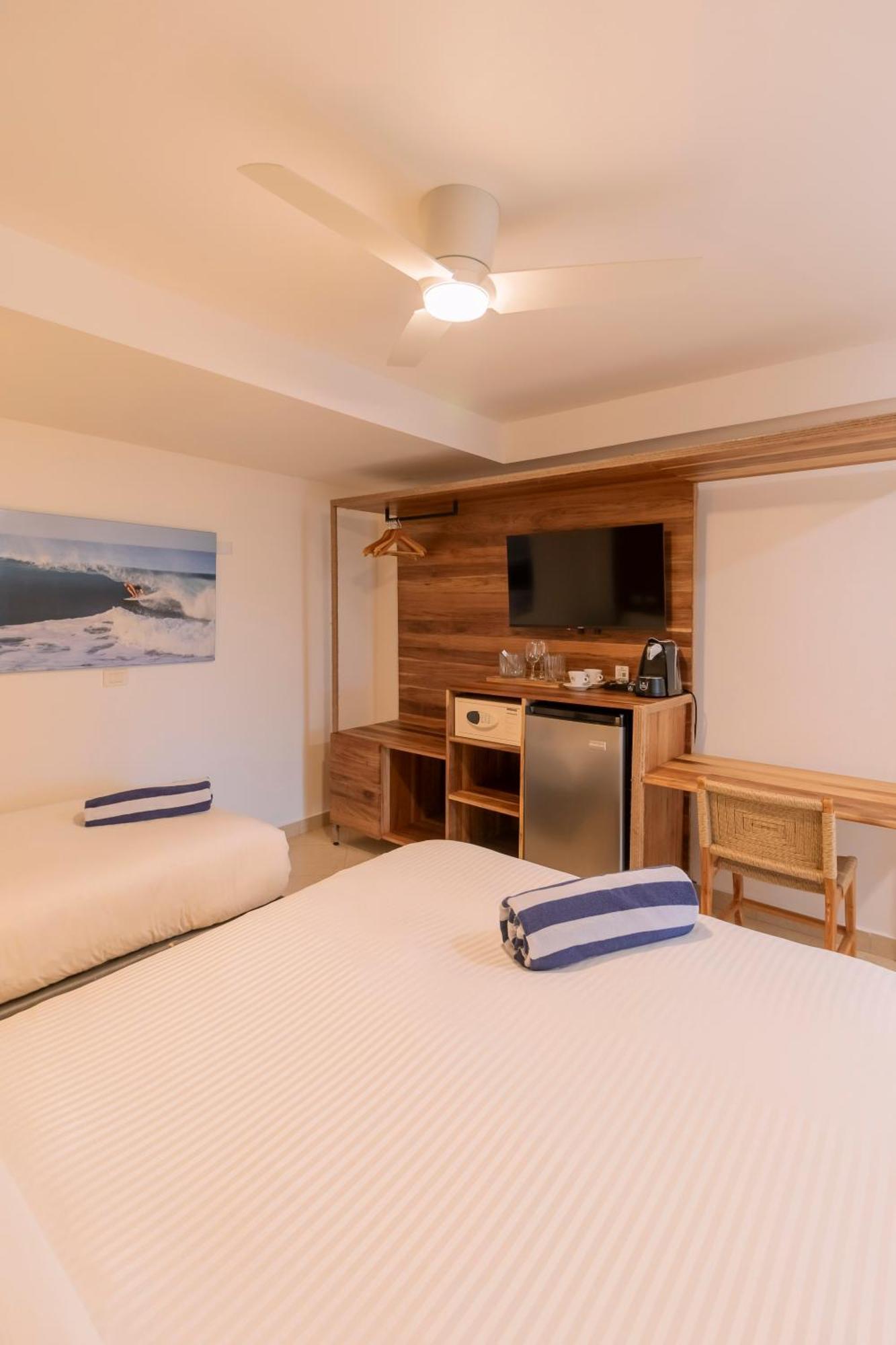 Hotel Santa Teresa By The Beach Playa Santa Teresa  المظهر الخارجي الصورة